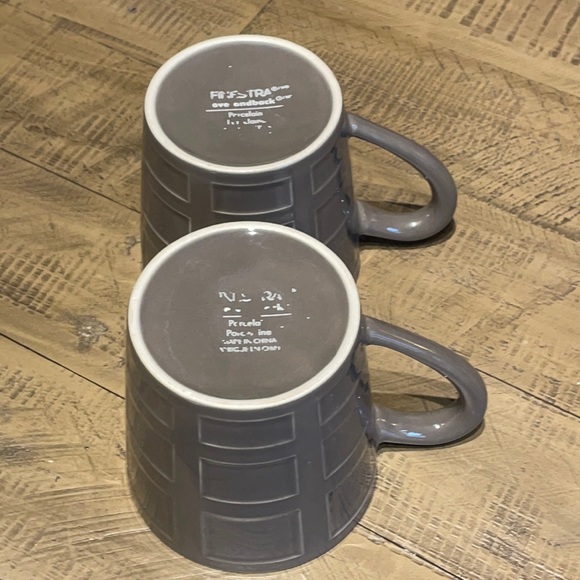 Over & Back ceramic coffee mugs (set of 2) - Picture 3 of 4